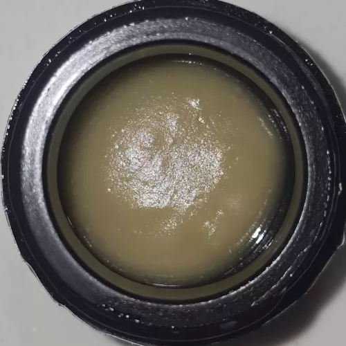 Rising Trichomes - Papaya Beltz Rosin (2 Gram Jar)